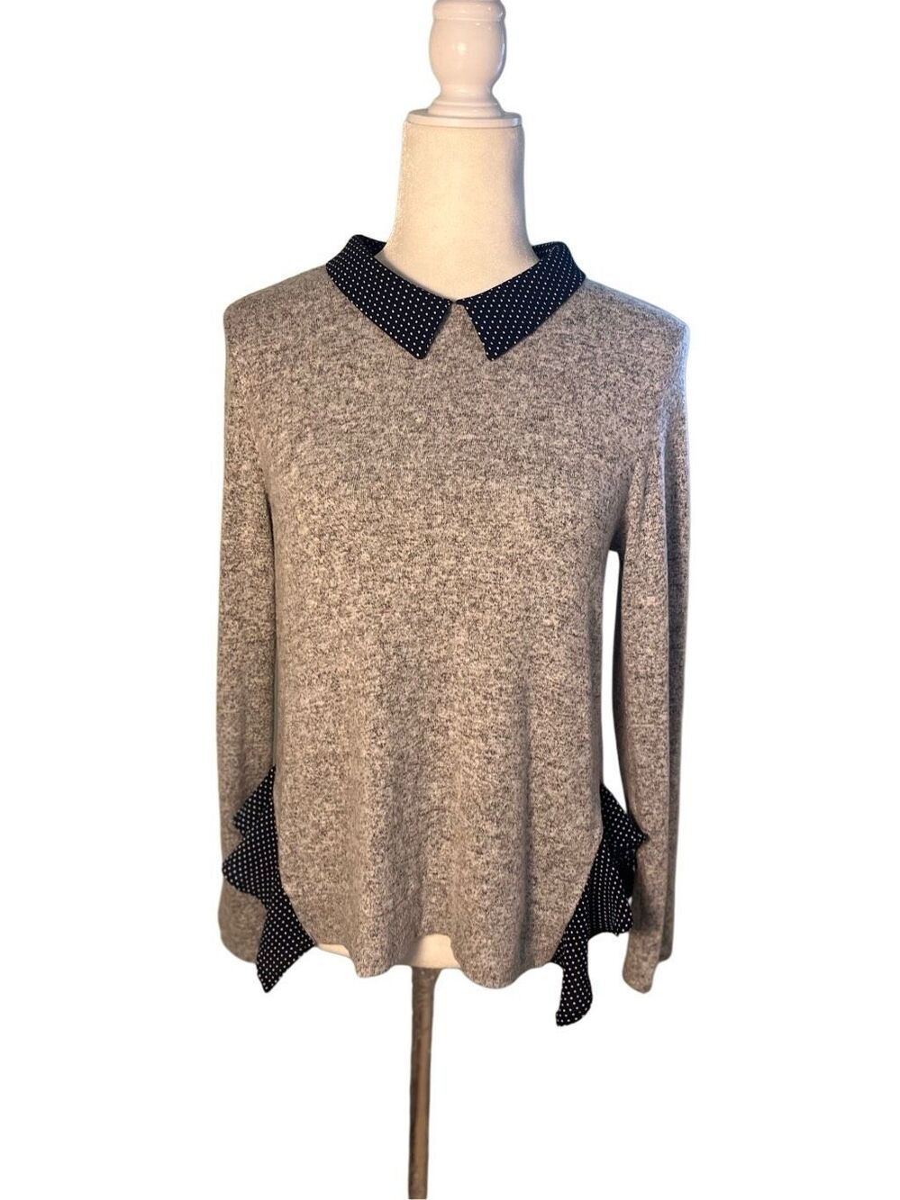 Monteau gray knit long sleeve top with navy blue and white polka dot collar and